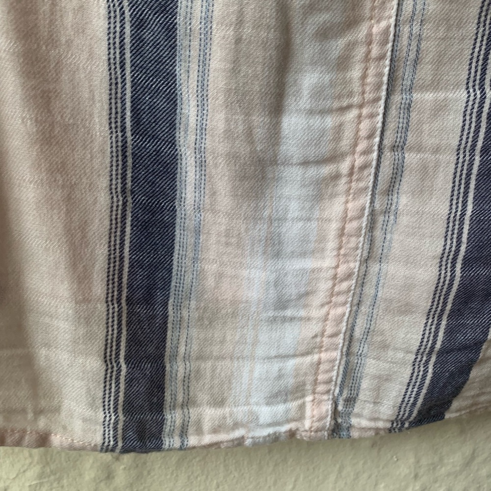 Calvin Klein Cotton Tee/Blouse - Picture 14 of 14
